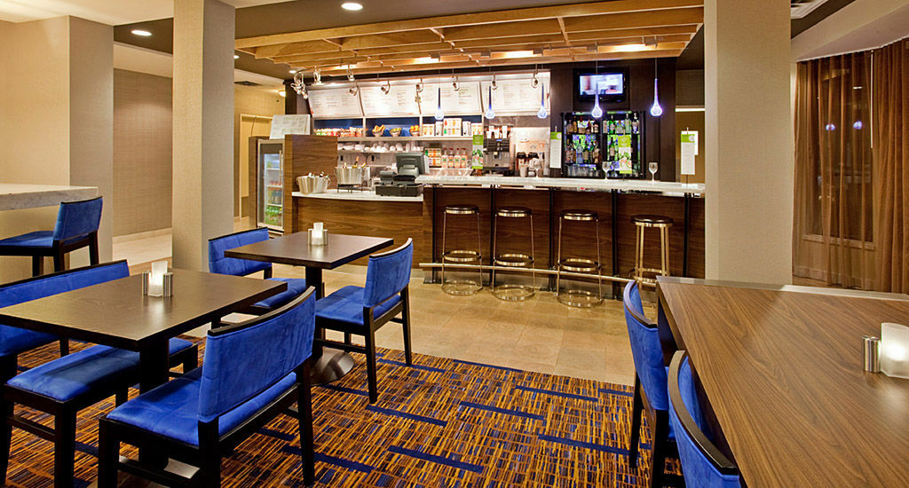 Courtyard Houston Sugar Land/Stafford Hotel Eksteriør billede